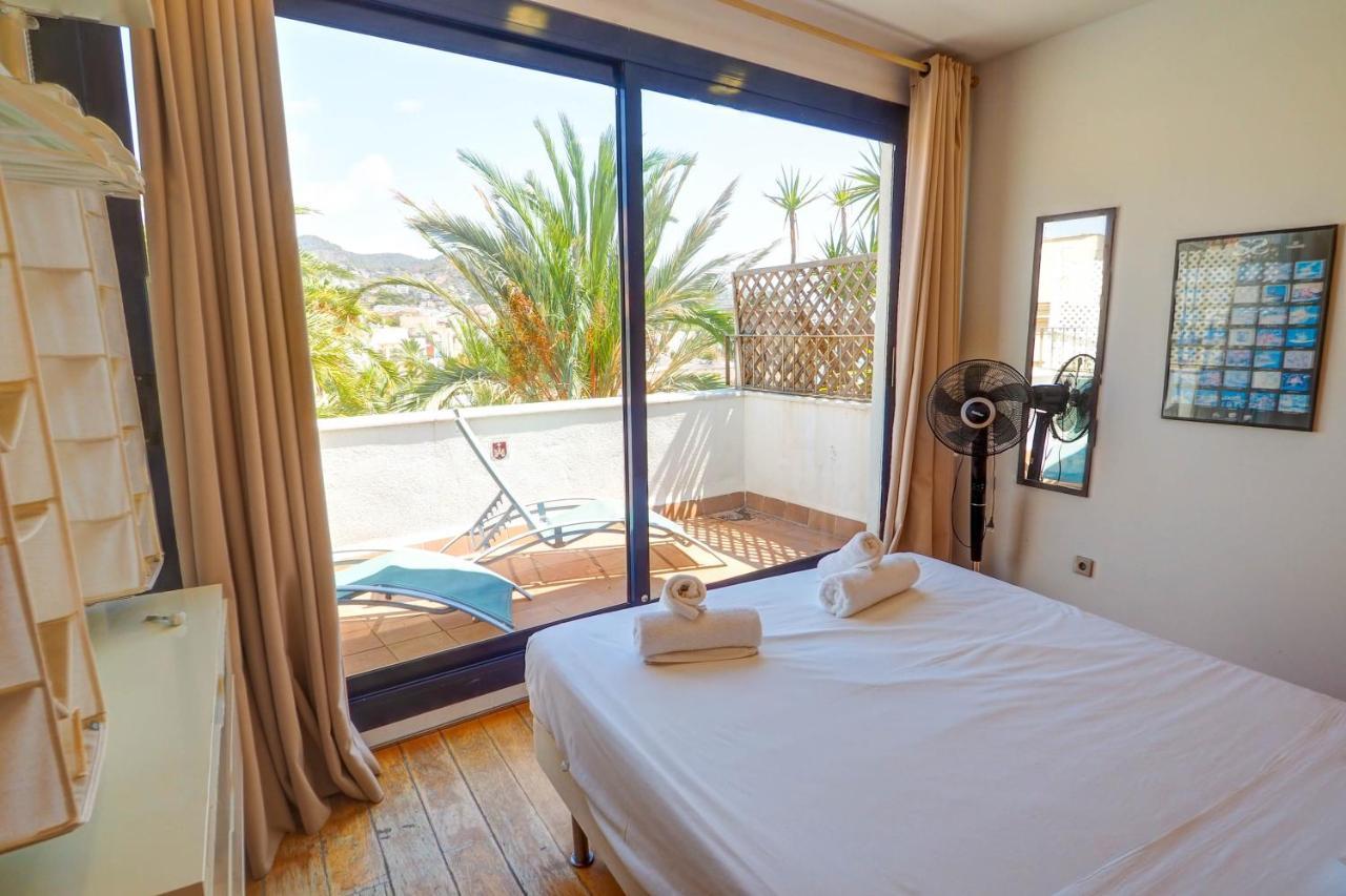 Port Alegre Attic By Hello Homes Sitges Zewnętrze zdjęcie