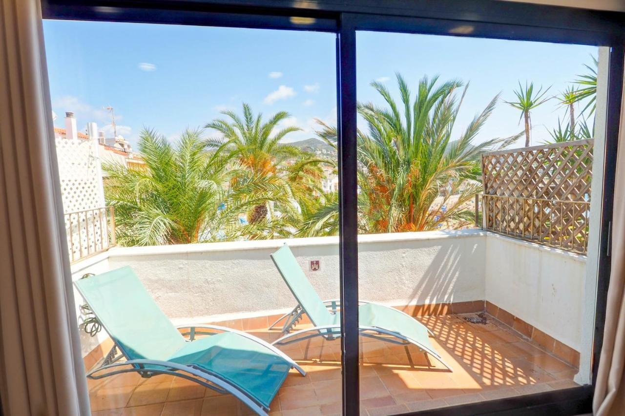 Port Alegre Attic By Hello Homes Sitges Zewnętrze zdjęcie